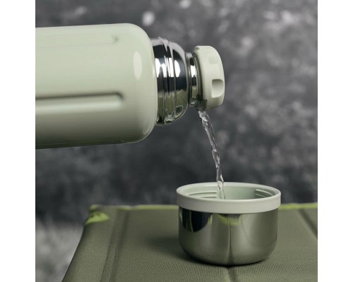 Термос для напитков, вакуумный, бытовой, тм "bobber". Объем 1,36 литр. Артикул Barrel-1360 Sage Green